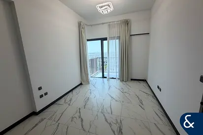 One Bedroom Apartment Available Now