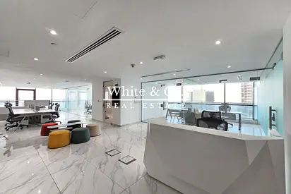 BRAND NEW FITOUT | BALCONY | MOVE-IN READY