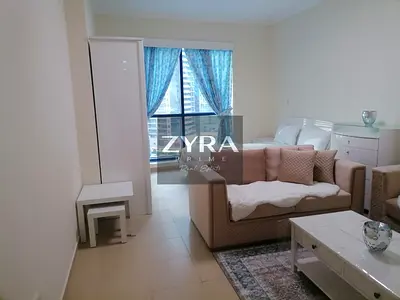 STUDIO | UNFURNISHED | BRIGHT | SPACIOUS