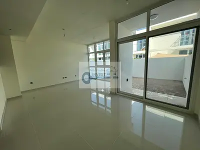 SPACIOUS BRIGHT 3BR+MAID TOWNHOUSE GATTED COMMUNITY