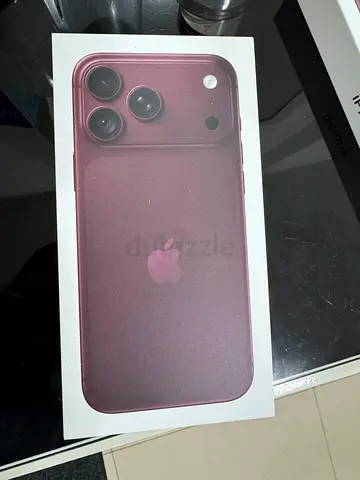 iPhone 18 Pro Max 256 GB Burgundy Color for Sale