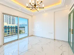 VACANT| LUXURY AMENITIES | PREMIUM LIFESTYLE