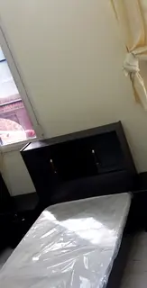 Bed space available for executive bachelor