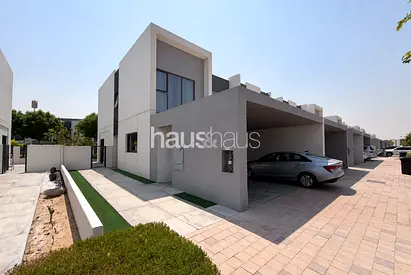 Corner Plot | Landscaped | Available November