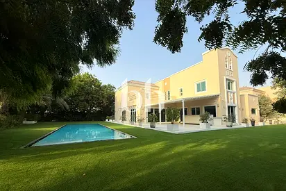 Vacant | Upgraded | Large Plot | Private Pool