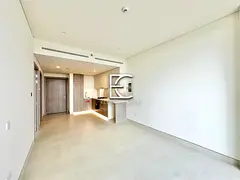 1 BR| Private Balcony | Ready to Move In