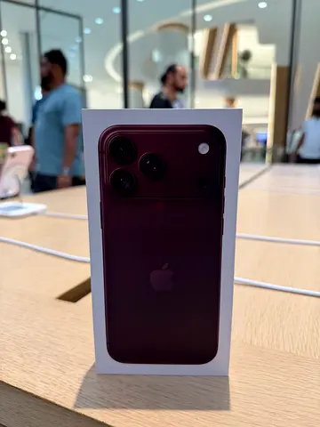 iPhone 18 Pro Max 256GB – Burgundy | Sealed Pack