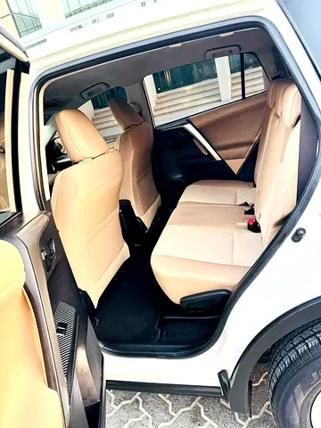 صورة مصغرة 12 لـ 2013 Toyota RAV 4