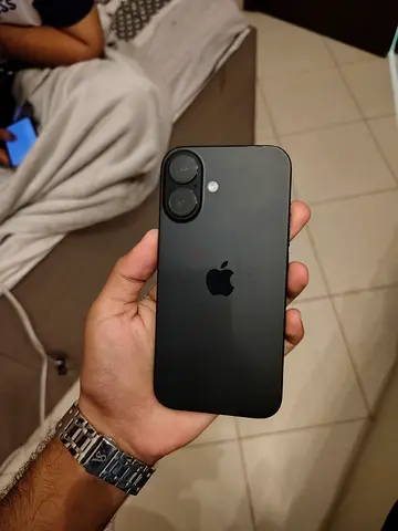 IPHONE 16
