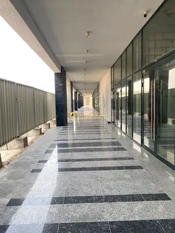Prime Commercial Shop | 405.58 Sq. Ft. | AED 200K
