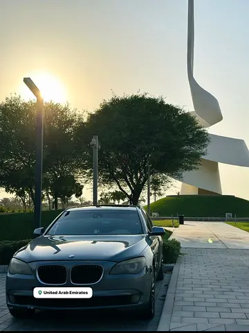 2010 BMW 7-Series 740Li Luxury GCC Specs