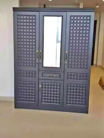 New wardrobe 3door with mirror available