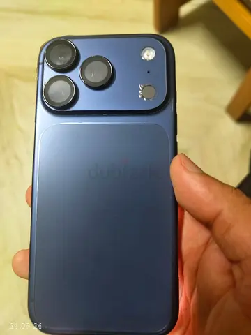 IPHONE 17 PRO BLUE 256GB DUAL PHYSICAL SIM