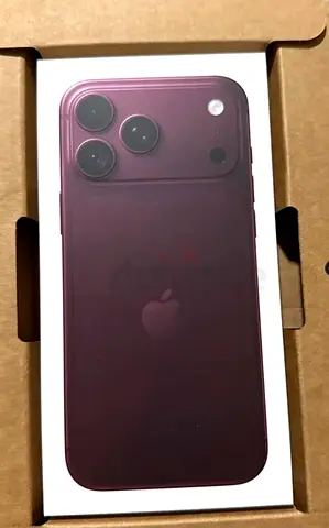 IPhone 18 pro max Burgundy 256 gb Tdra
