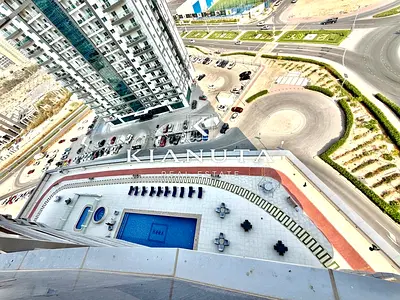 SPAICOUS | CANAL VIEW | PRIME LOCATION | READY