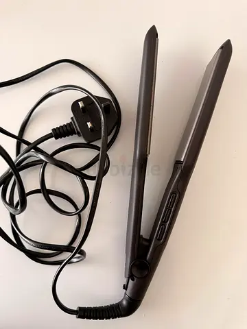 Hair Straightener / Flat Iron - Good Working Condition
