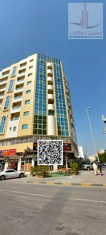 شقة مميزة للإيجار السنوي في منطقة الرميلة بعجمان قرب كورنيش عجمان، تتكون من غرفتين وصالة و2 حمام وبلكونة بإطلالة جميلة وتشطيب عصري في موقع حيوي ومميز