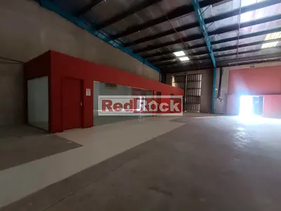Classic Warehouse of 8500 Sqft in Al Quoz 3