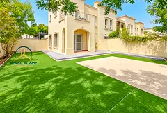 STEP'S TO LAKE | QUITE | VACANT | CORNER VILLA