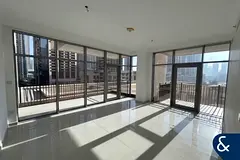 3 Balconies | Huge Layout | Boulevard view