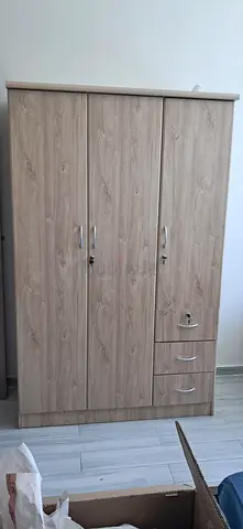 3door wardrobe with out mirror brand new