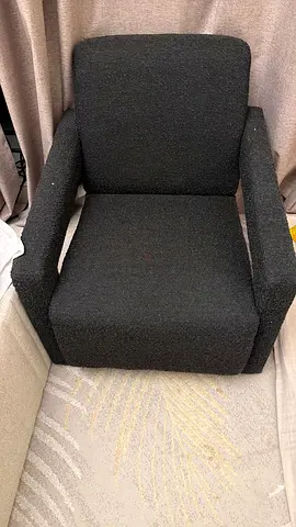 Accent chair
