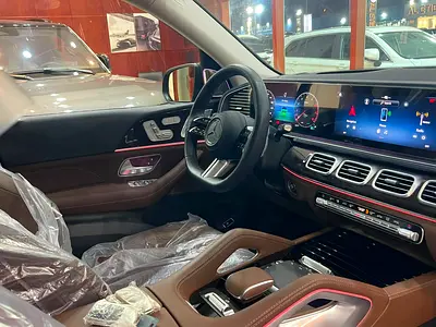 2025 Mercedes-BENZ GLS 照片 7