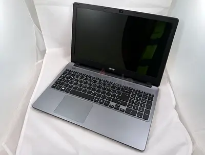 Well Maintained ​Acer Aspire E5-571 | 15.6" HD | Fast 120GB SSD