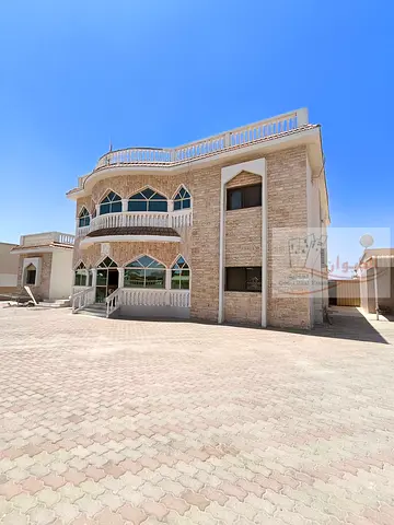 Villa for salle