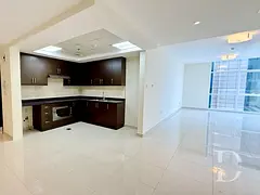 1 MONTH FREE | VACANT | SZR VIEW | 1000+ SQFT