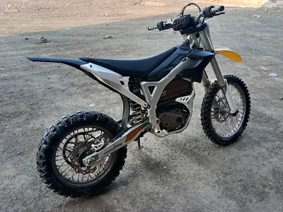 Sur-Ron Storm Bee Electric Dirt Bike