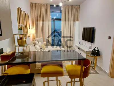 Fully Furnished, Luxurious Apartment, Natural Bright, Prime Location.
