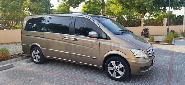 Mercedes-Benz Viano 2012 GCC Specs