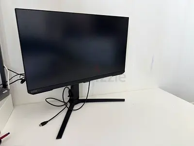 Samsung 28" Odyssey G7 4K Smart Gaming Monitor (144Hz, 1ms)