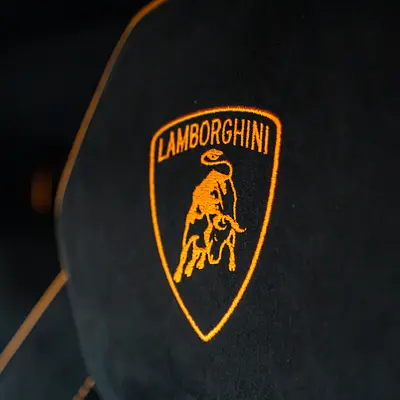 2017 Lamborghini AVENTADOR photo 10