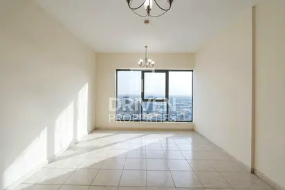 Vacant Unit | Skyline View | Elegant Unit