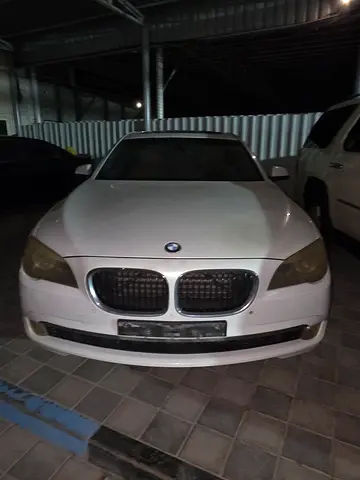 صورة 2 لـ 2011 BMW 7-SERIES