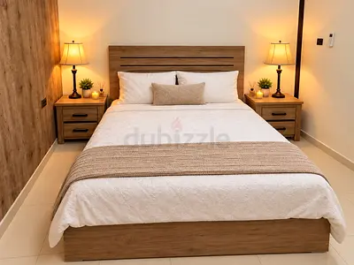 Queen size bed with mattress, with Headboard and 2 Matching Nightstands tables - Great Condition