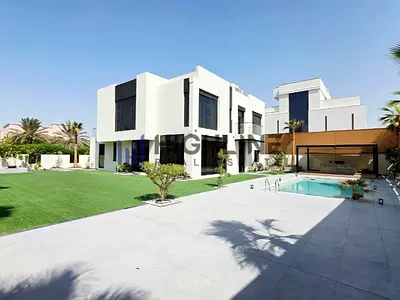 Grand 5BR Villa | Private Pool | Ready to Move In
