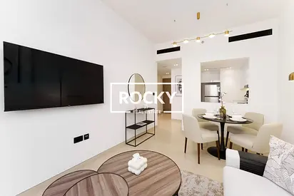 Vacant | Modern Elegance | Spacious Layout