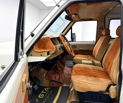1982 Nissan PATROL SAFARI 缩略图 11