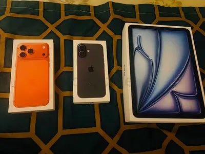 Original Apple Empty Boxes – iPhone 17 Pro Max + iPhone 17 + iPad Air M3