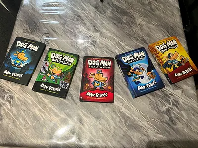 Dog man books 1-5 good condition