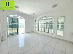 Spacious 4BR Villa Covered Parking