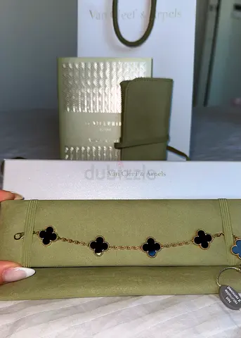 Van Cleef Arpels vintage Alhambra 5-Motif Bracelet black - Onyx Gold new with tag