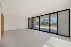 4 BDR VILLA I SINGLE ROW I VACANT