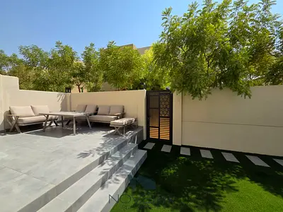 3BR Townhouse | 3 Master | Sustainable City