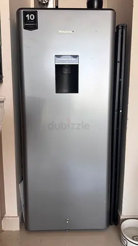 Hisense single-door refrigerator with water dispenser - excellent condition
