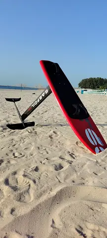 SABFOIL board, carbon mast with 2 fuselages and 4 front wings