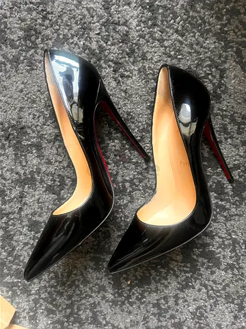 Christian Louboutin black patent leather pumps, So Kate 120 mm size 39